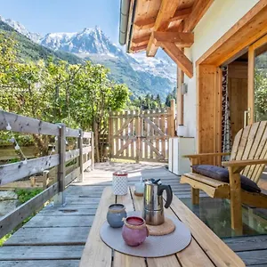  Chalet Superb Chalet With Balcony In